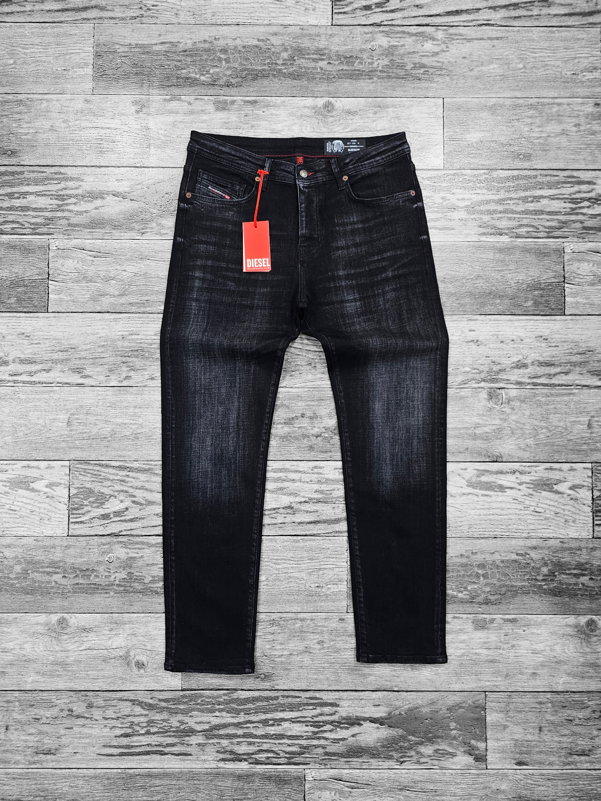 Diesel noir délavé