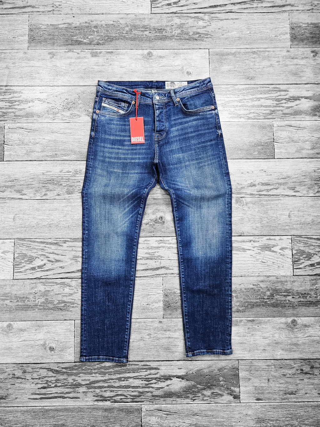 Diesel bleu sablé