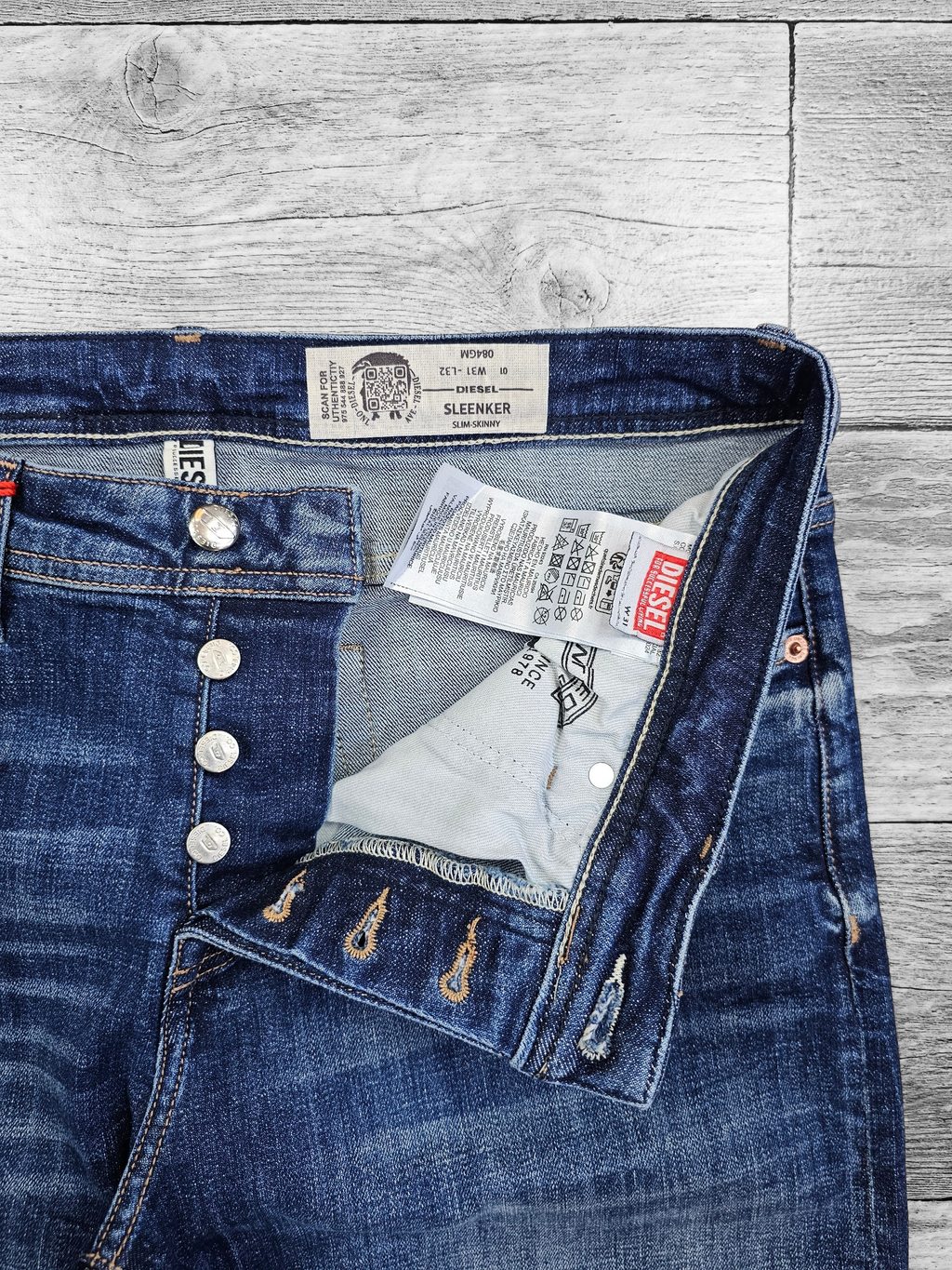 Diesel bleu sablé