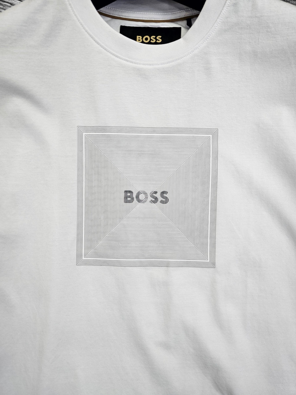 Tshirt boss carré blanc