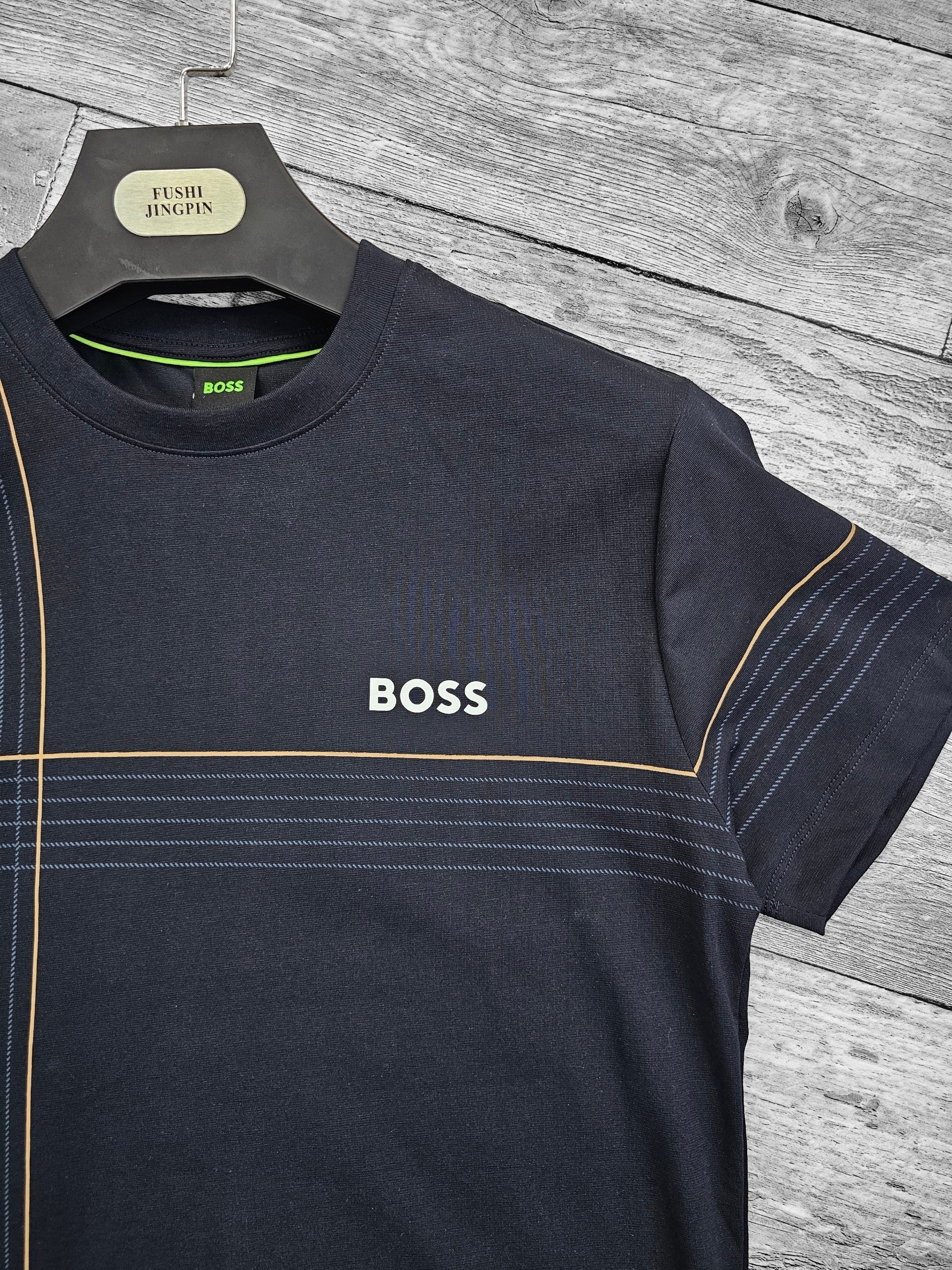 Tshirt Boss plus bleu nuit