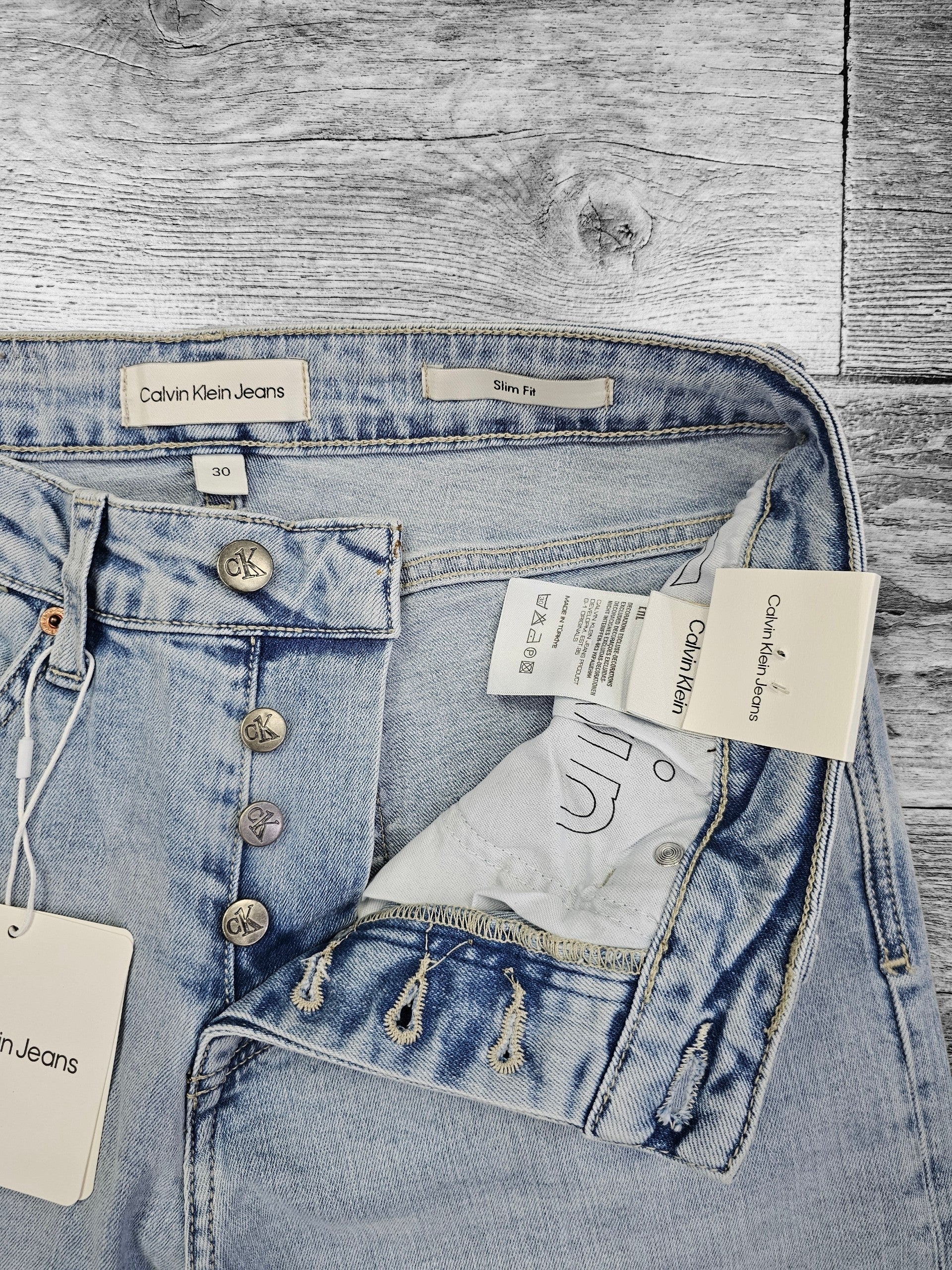 Calvin Klein bleu javel