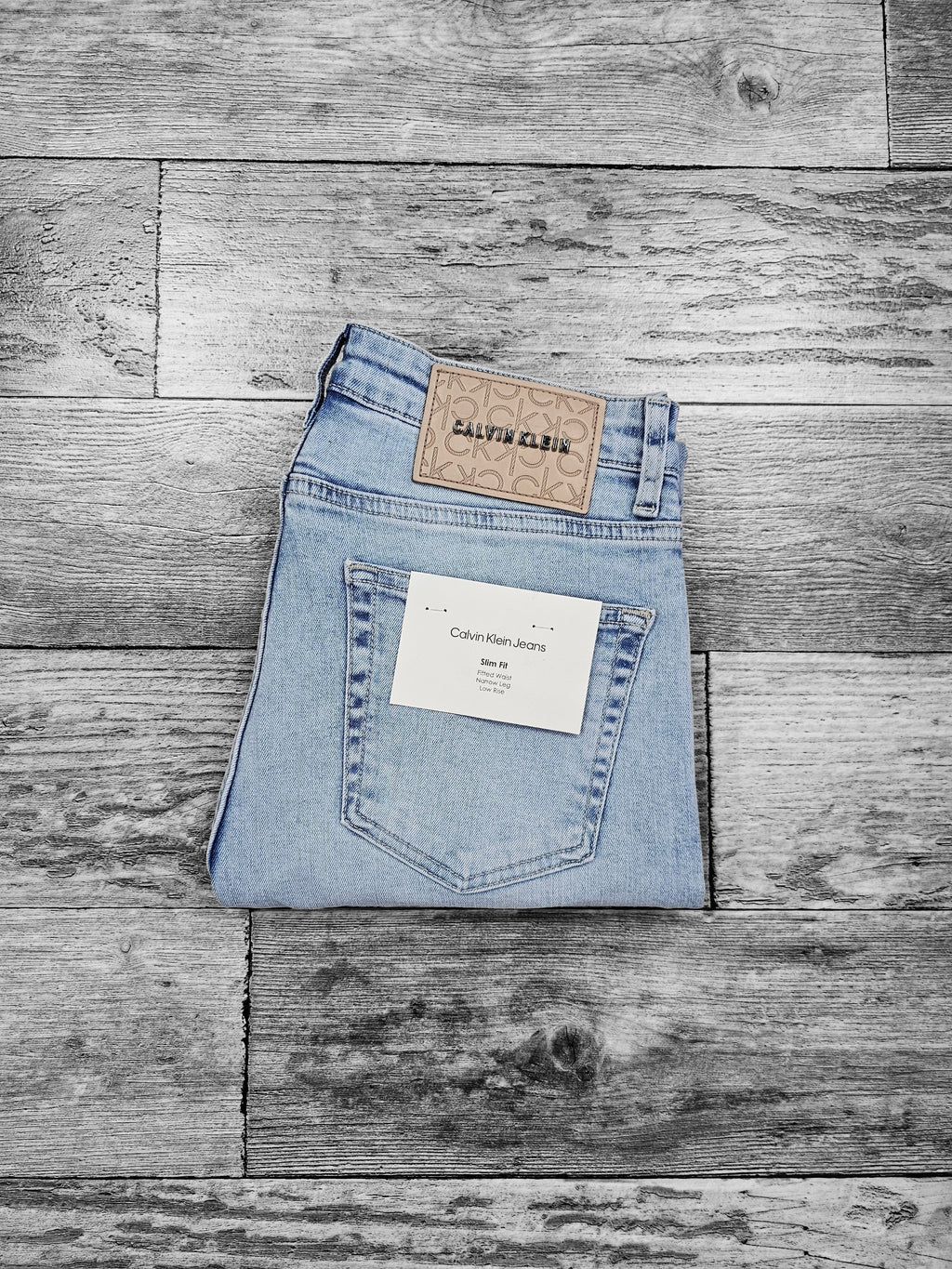 Calvin Klein bleu javel
