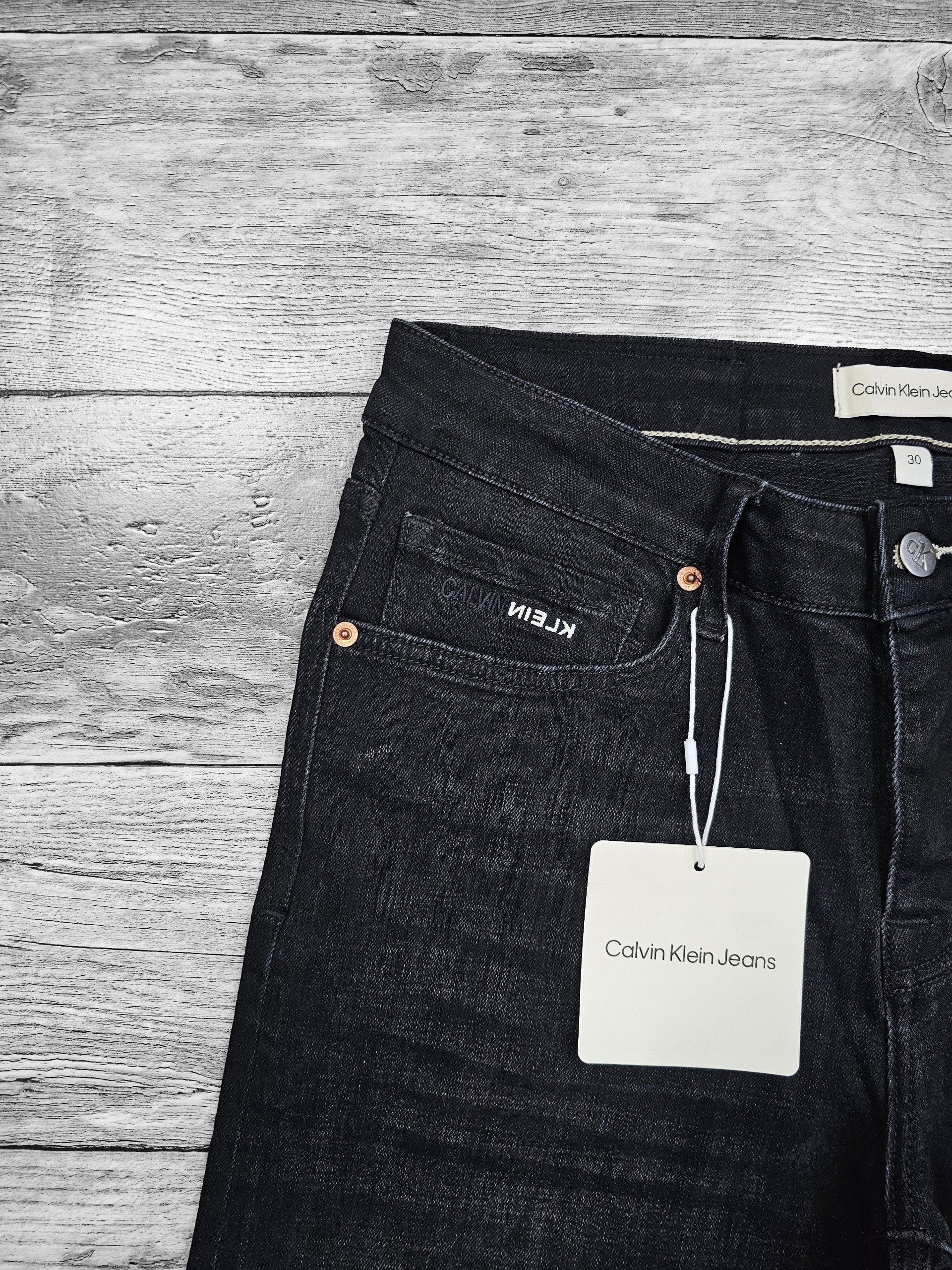 Calvin Klein noir délavé