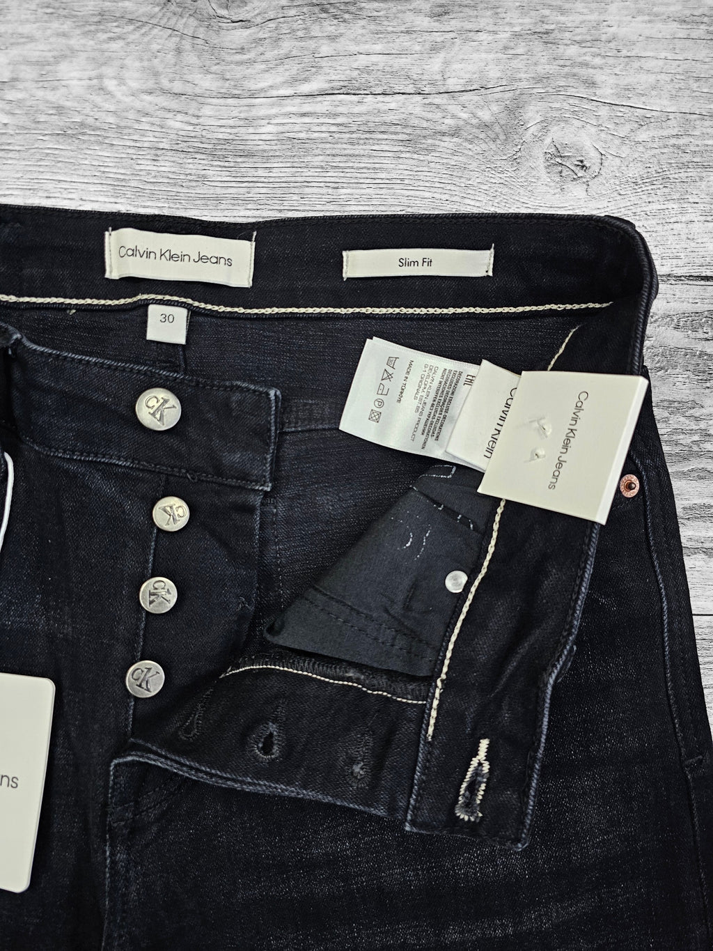 Calvin Klein noir délavé