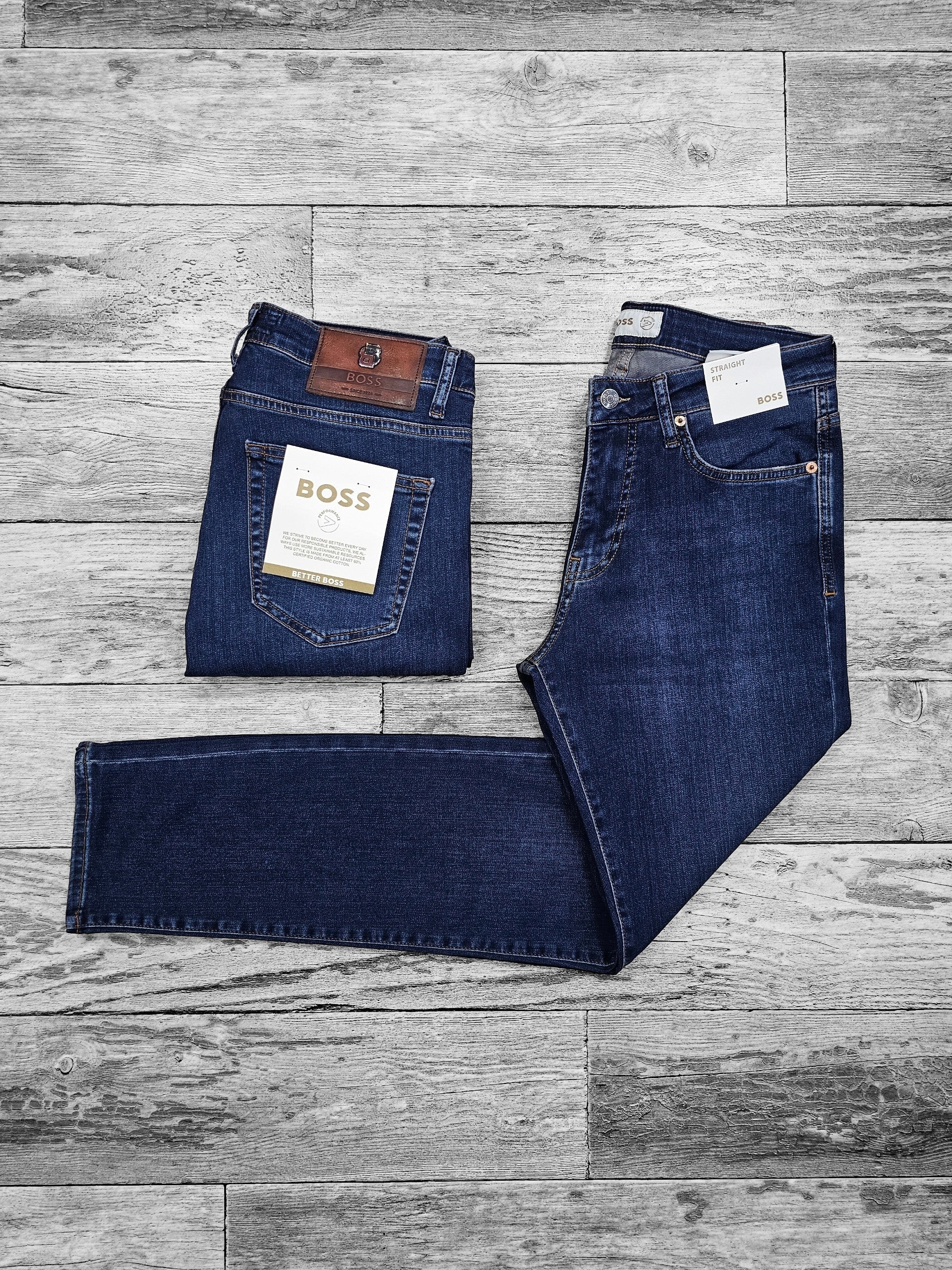 Boss bleu foncé