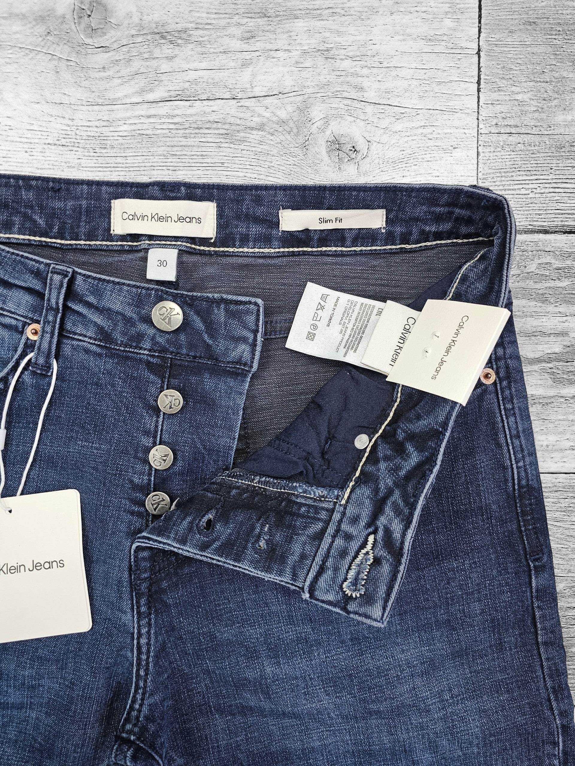calvin klein bleu foncé