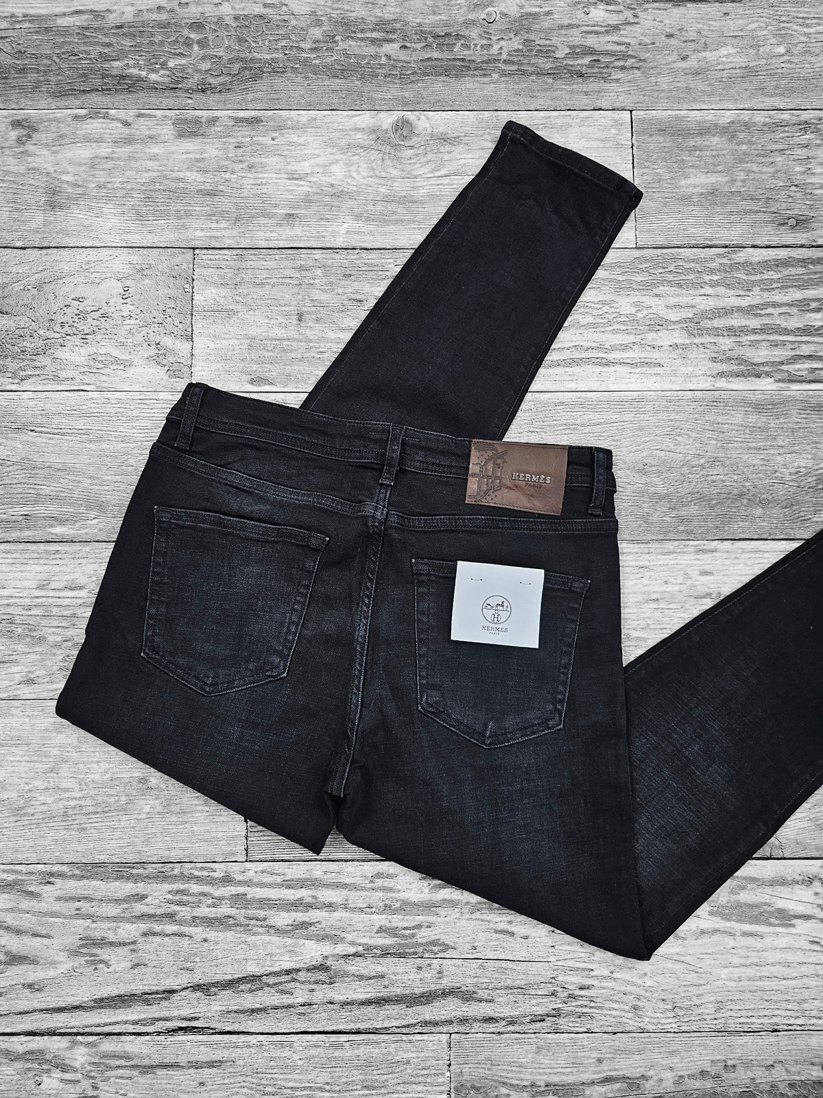 Jean Hermes noir délavé