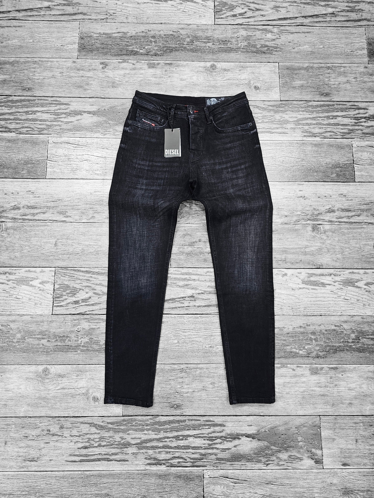 Diesel noir délavé