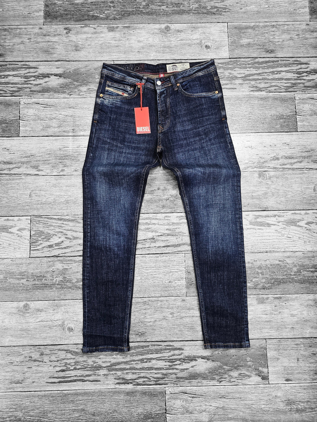 Diesel bleu foncé