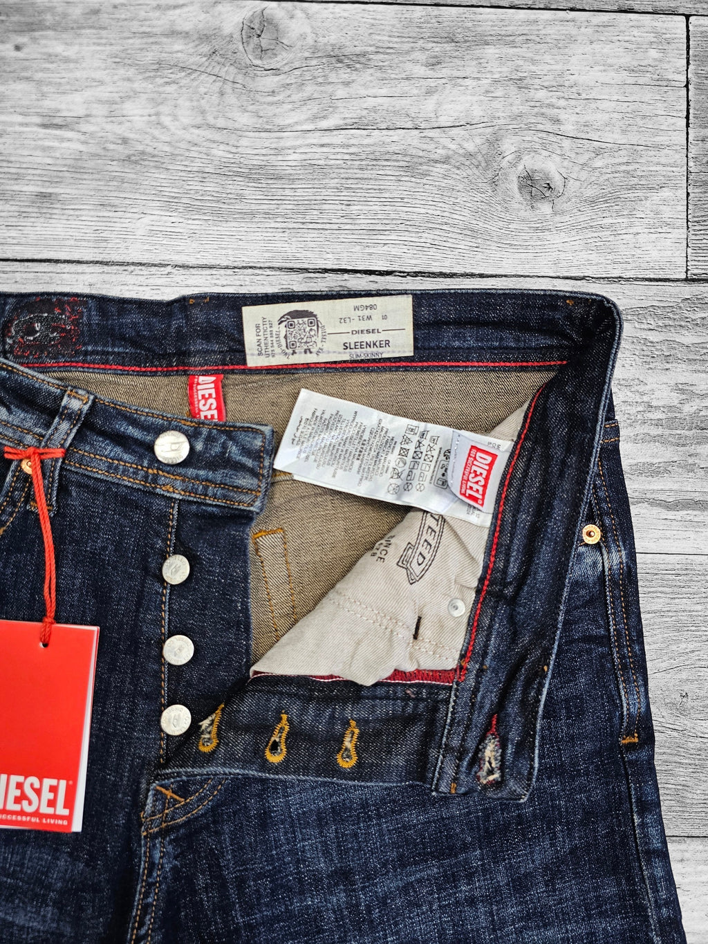 Diesel bleu foncé