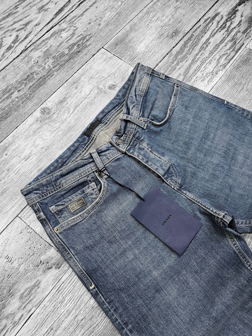 Prada bleu gris