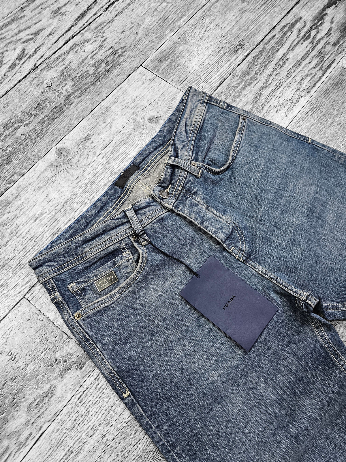 Prada bleu gris