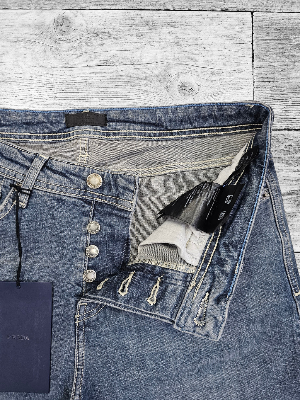 Prada bleu gris