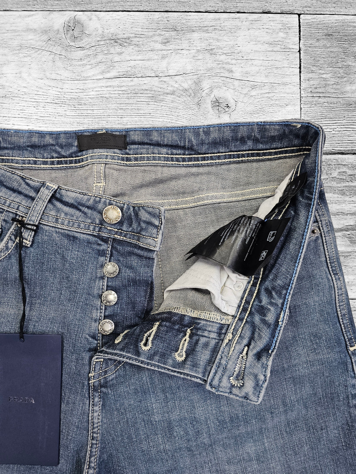 Prada bleu gris