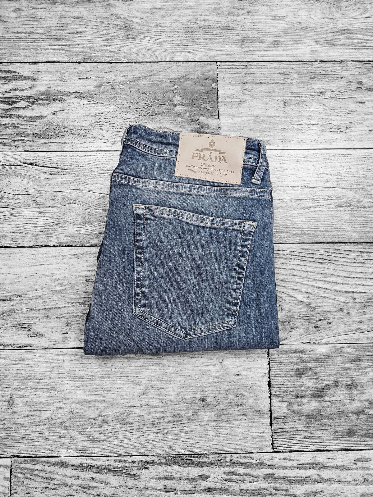 Prada bleu gris