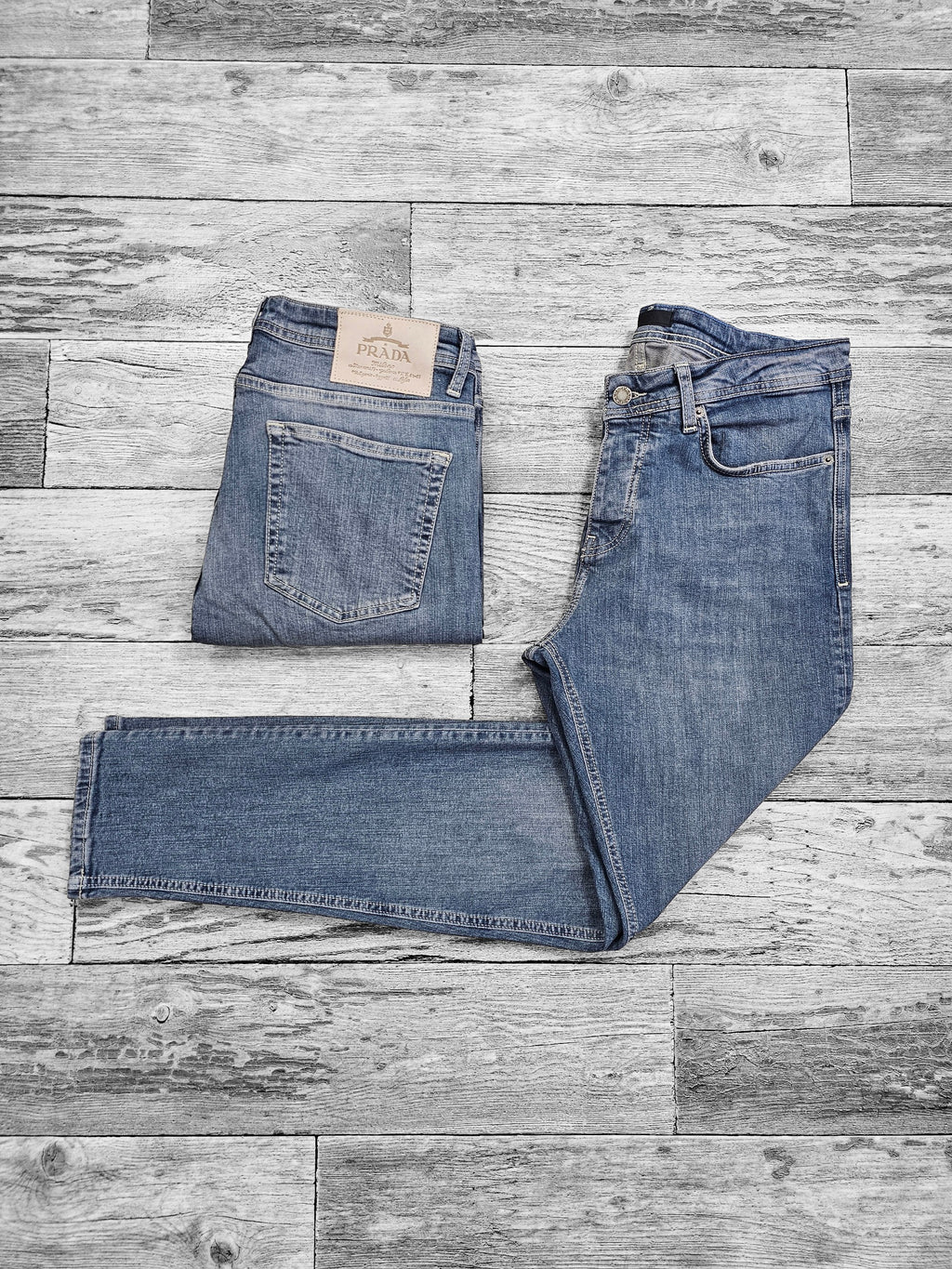 Prada bleu gris